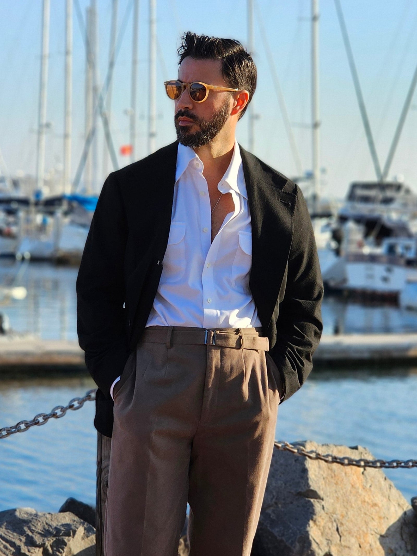 Made-to-Measure White Bamboo Shirt with Dual Pockets