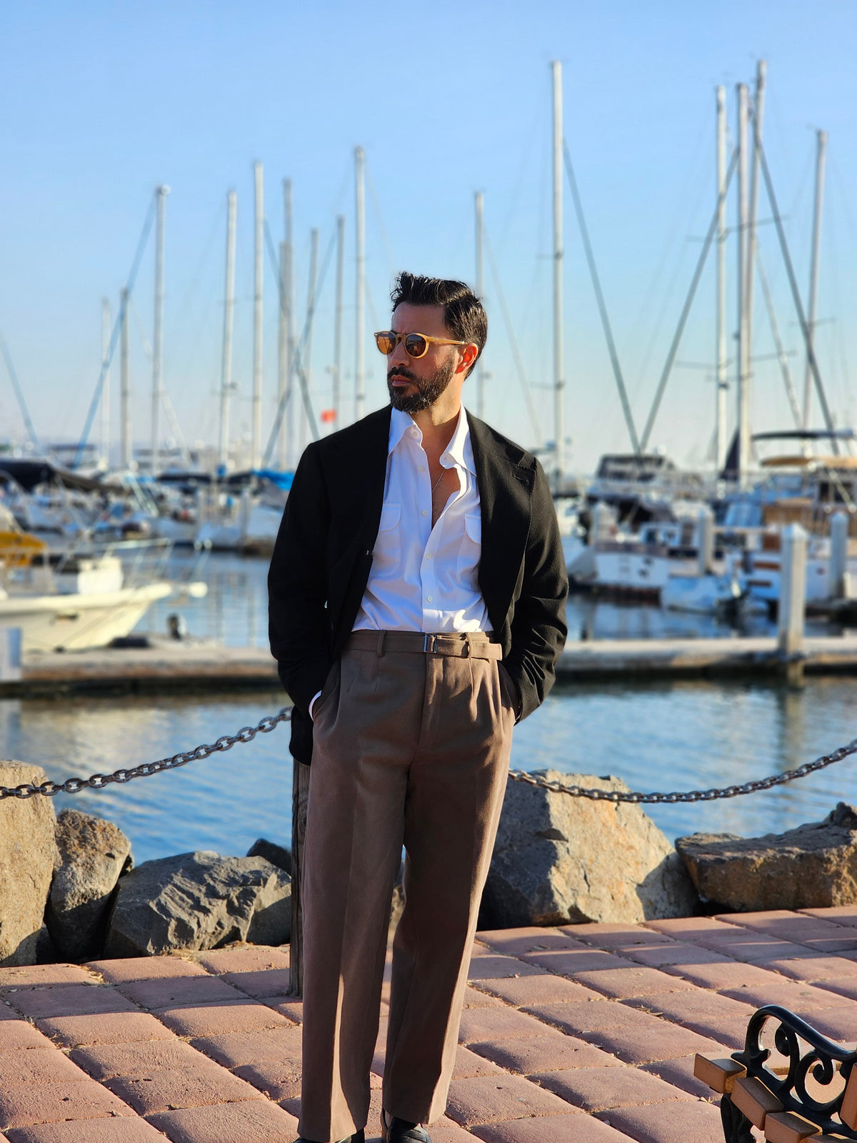 THE WHITE POCKET SHIRT