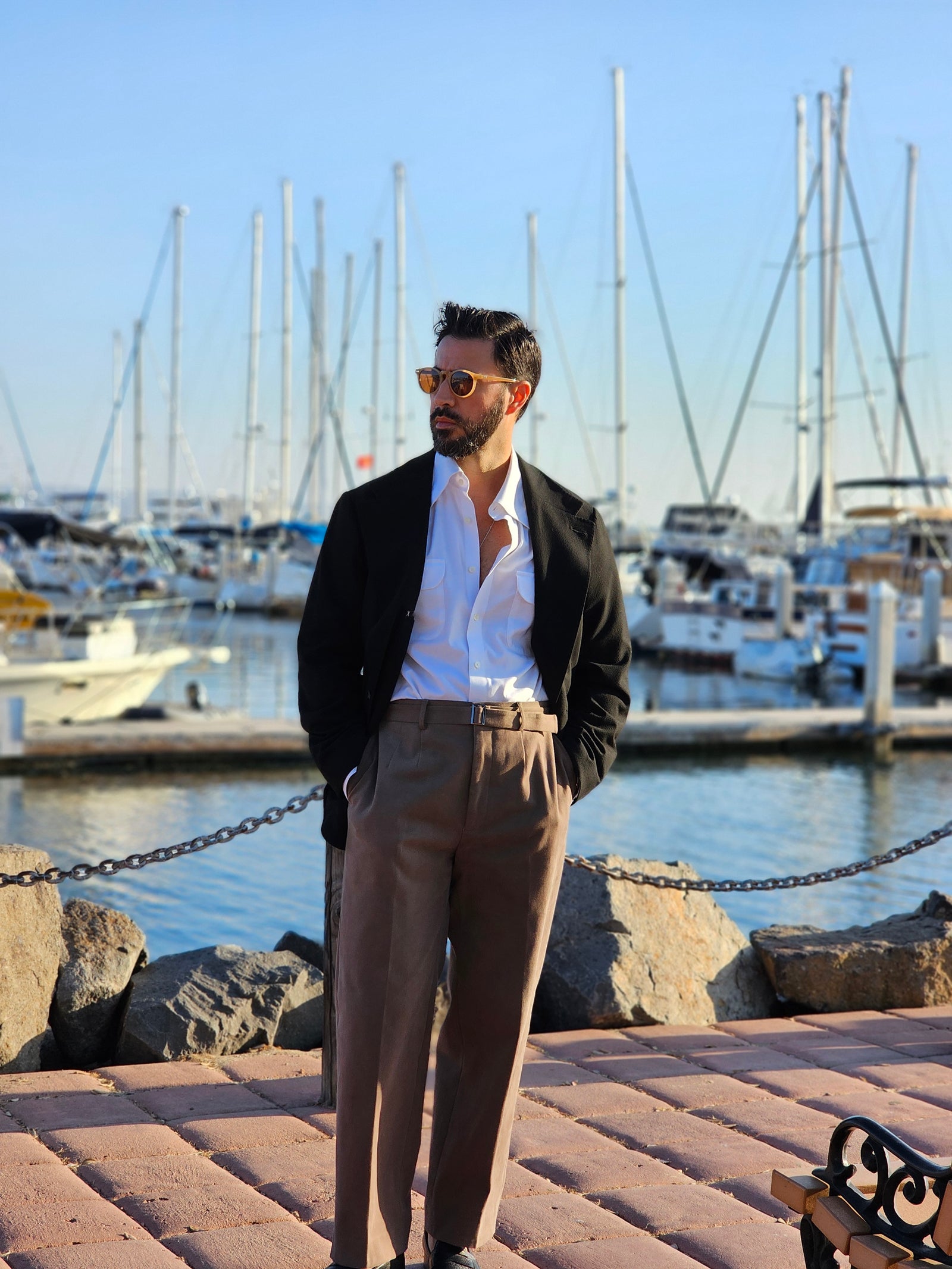 THE WHITE POCKET SHIRT