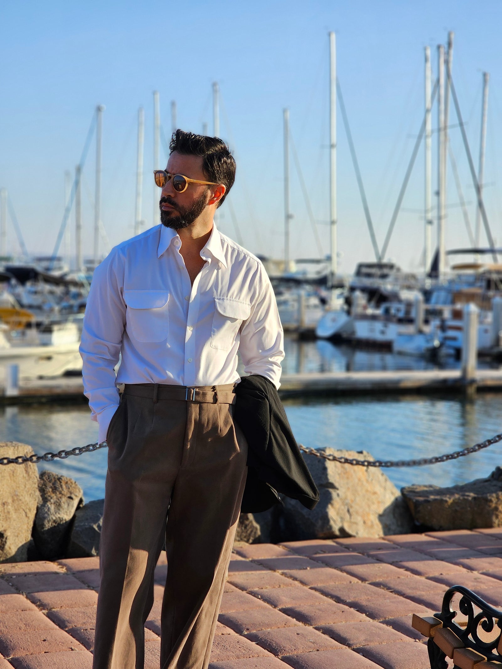 THE WHITE POCKET SHIRT