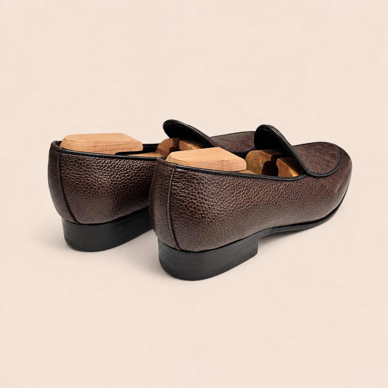 Oliver – Brown Pebble Full-Grain Leather Belgian Loafer