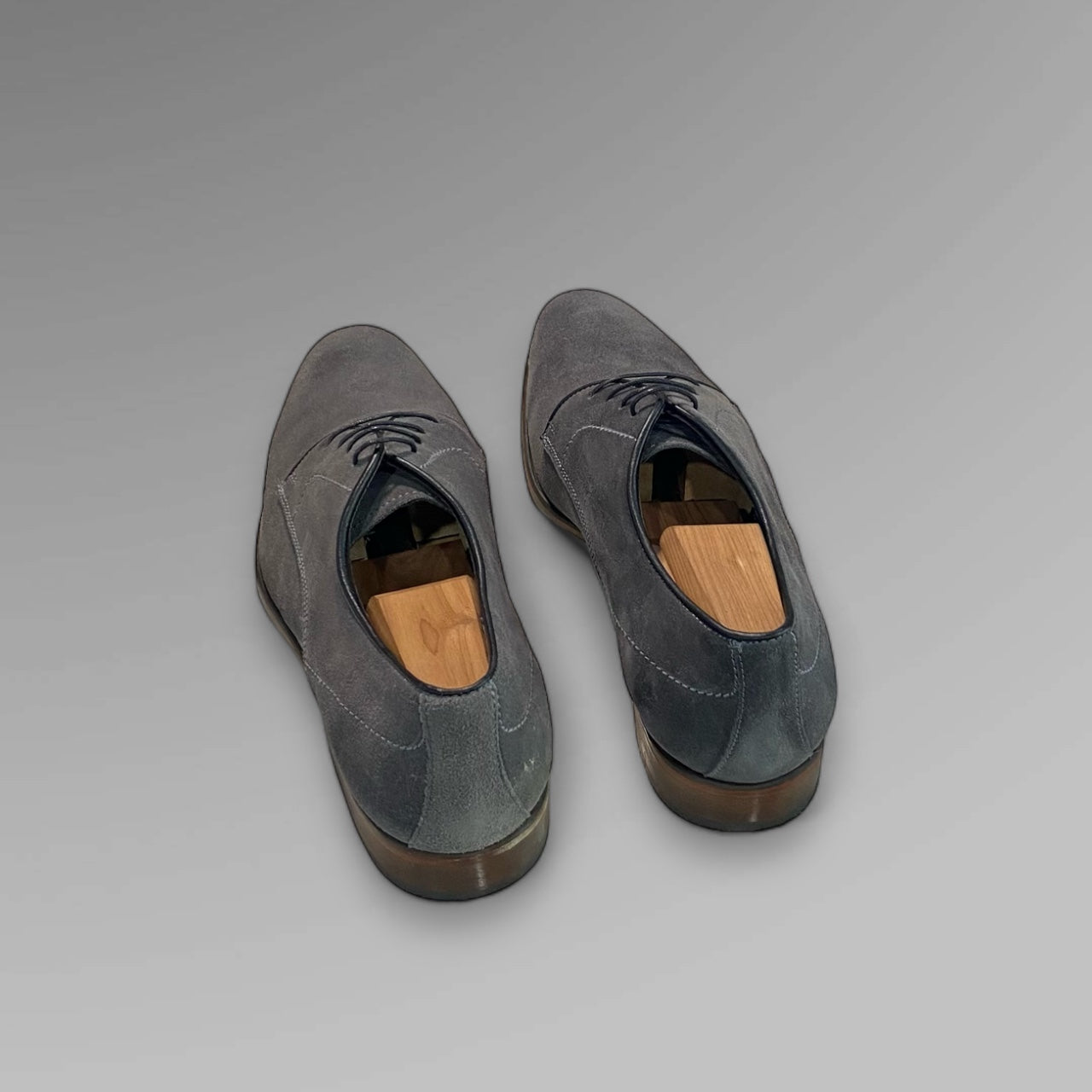 450 GREY SUEDE DERBY