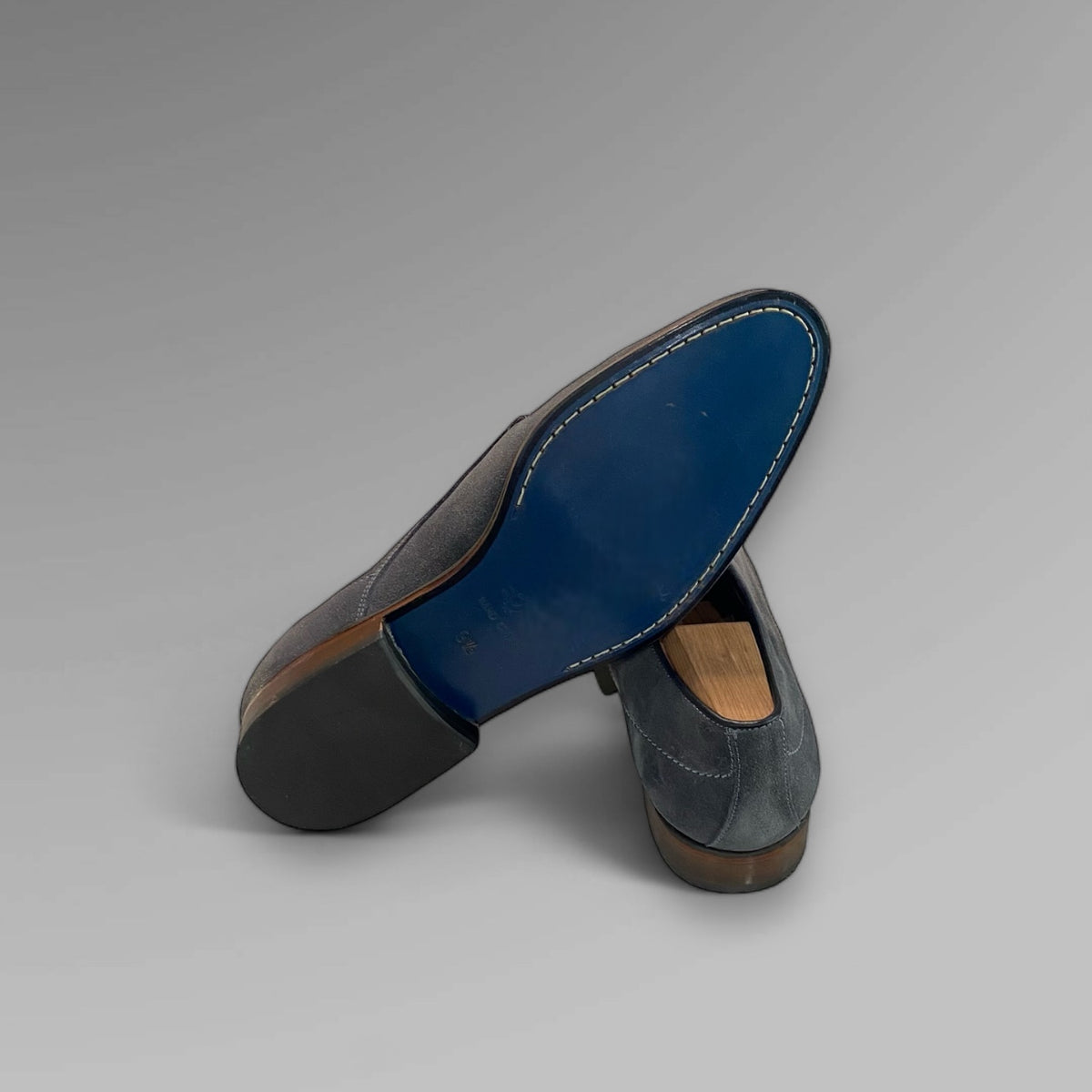 450 GREY SUEDE DERBY