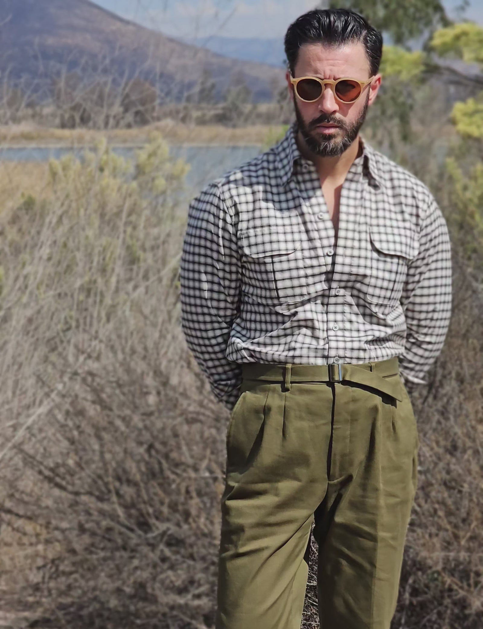 Made-to-Measure Grey Cotton Plaid Shirt with Dual Pockets